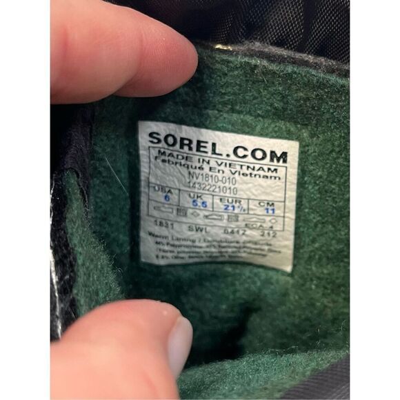 Sorel Flurry Youth Boot Black Blue Velcro Boys US Size 6 Waterproof Warm Comfort - Picture 4 of 7